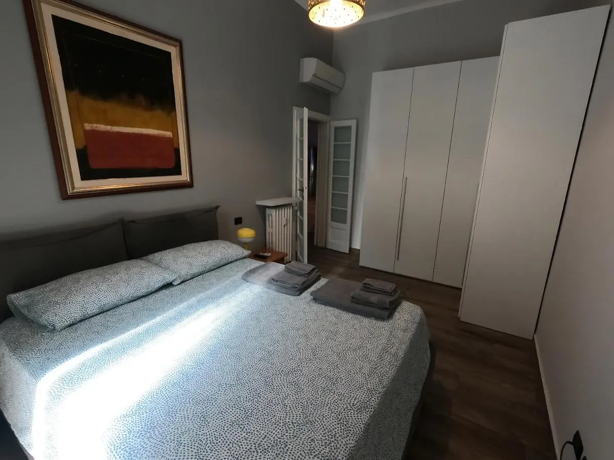 Casa Vacanze La Vicky Apartment Milan